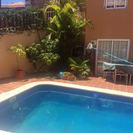 Candelaria: Charming Retreat With Pool And Views